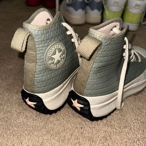 Women’s Platform Converse
